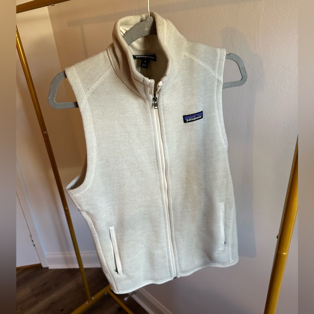 Patagonia Cream Fleece Women’s Vest